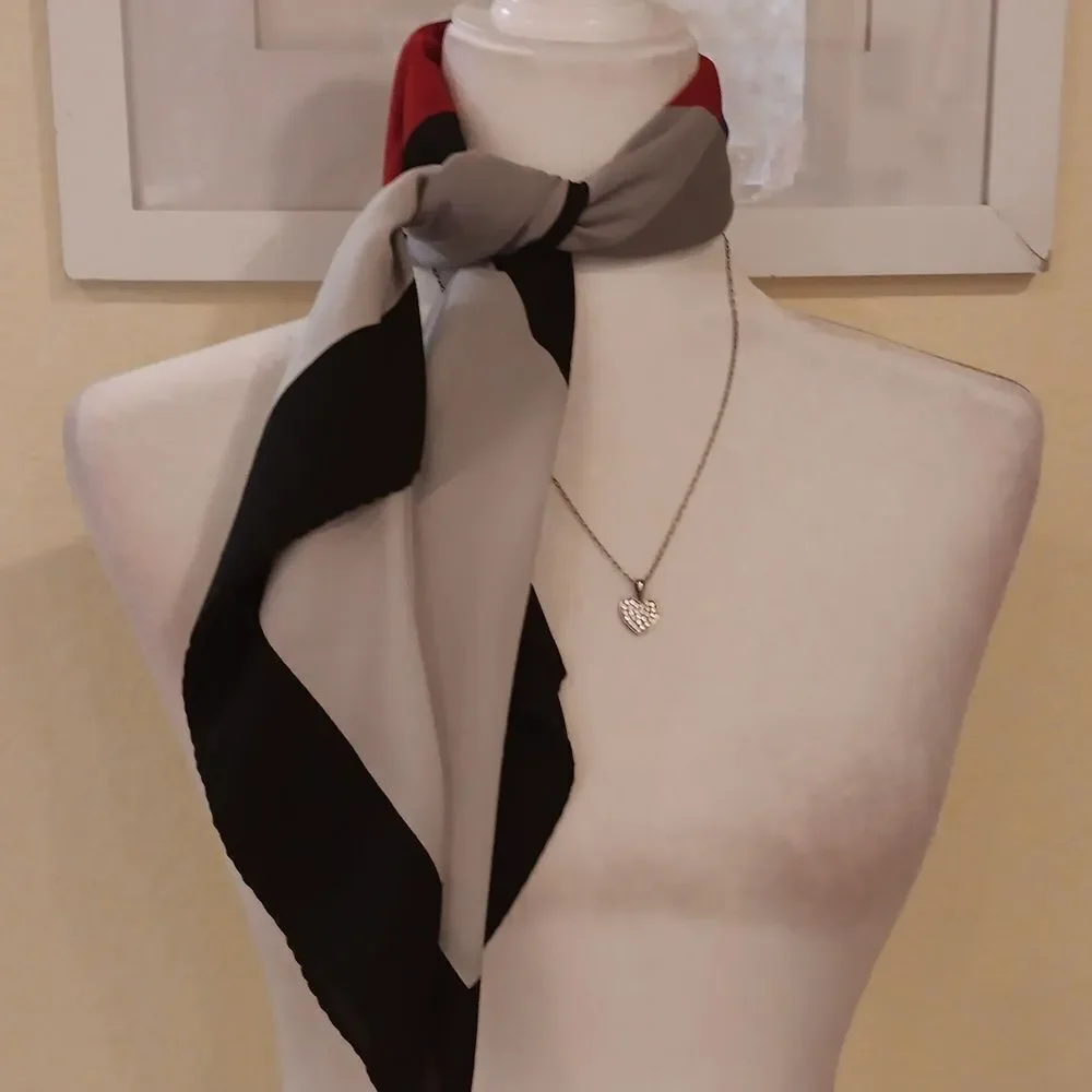 Marc Laury geometric design
